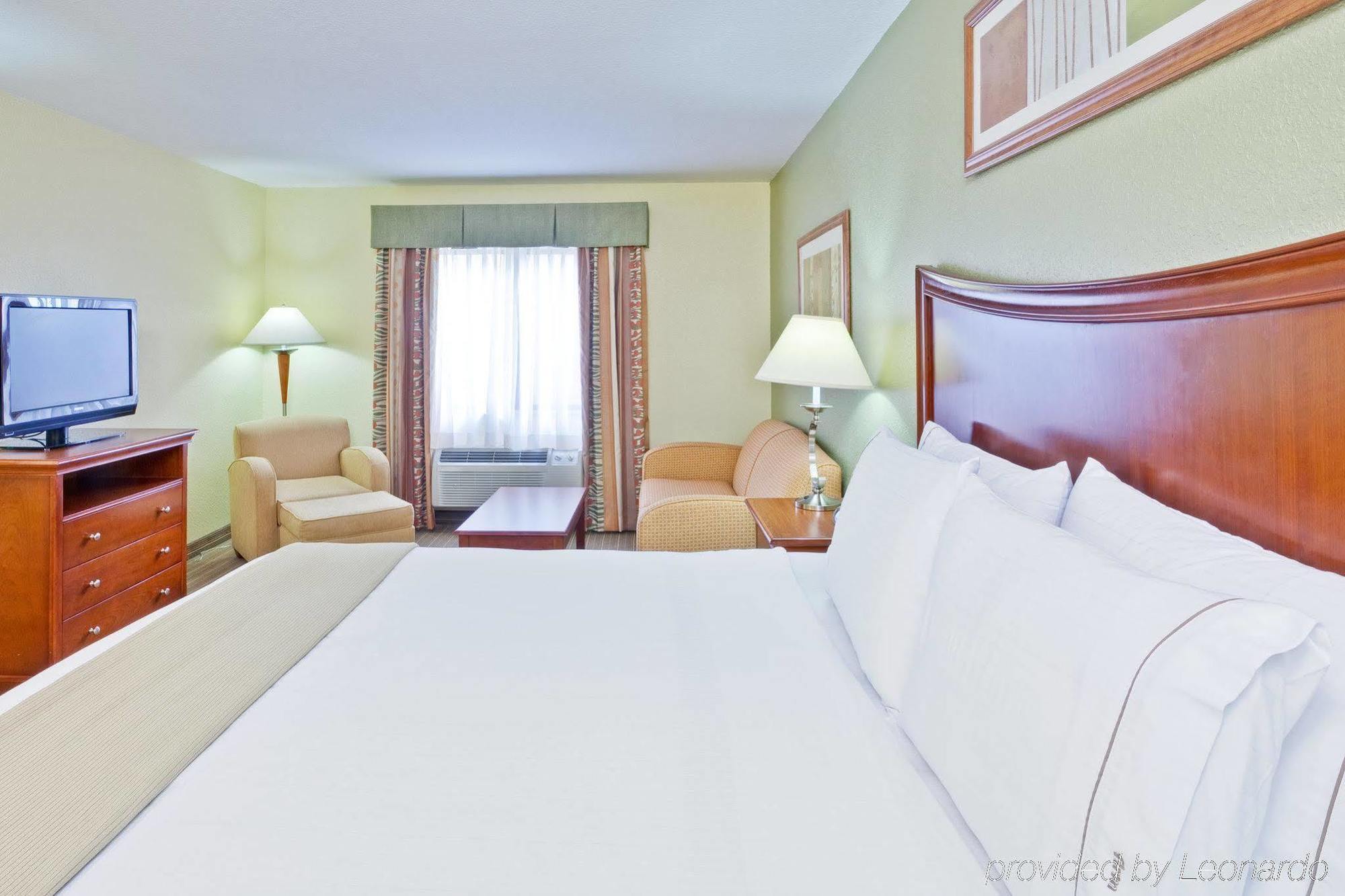 Holiday Inn Express Winfield - Teays Valley Hurricane Exterior photo